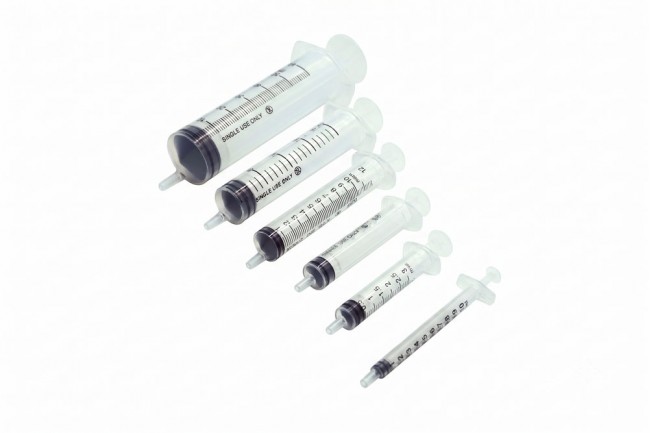 Disposable Syringe with Luer Slip